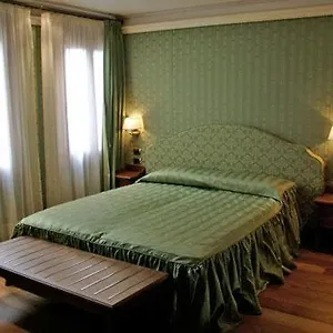 https://ca-la-bricola-2.hotelinveneto.com