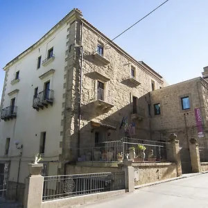 https://ccly-rooms-hostel-enna.sicilyhotelsitaly.net